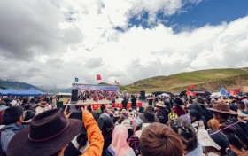 唱响旅游名片 西藏尼木县麻江乡“八·一”赛马会成功举办